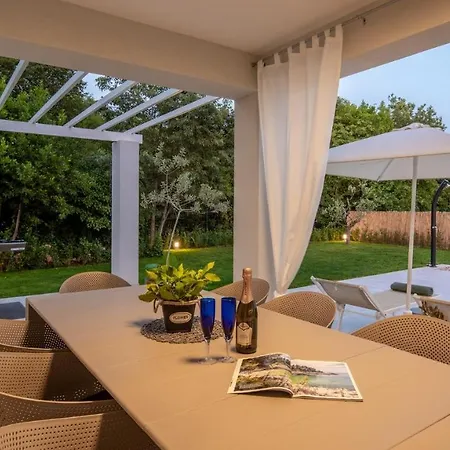 Vendégház Oliveti By 4*