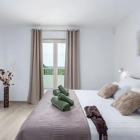 Oliveti Guest house