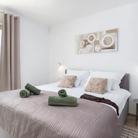 Konukevi Oliveti By Frata