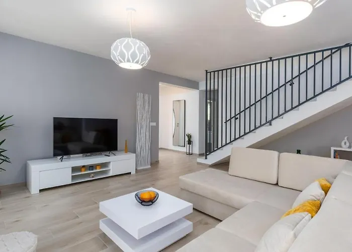 Gasthuis Oliveti By Frata